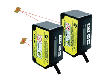 Laser displacement sensor